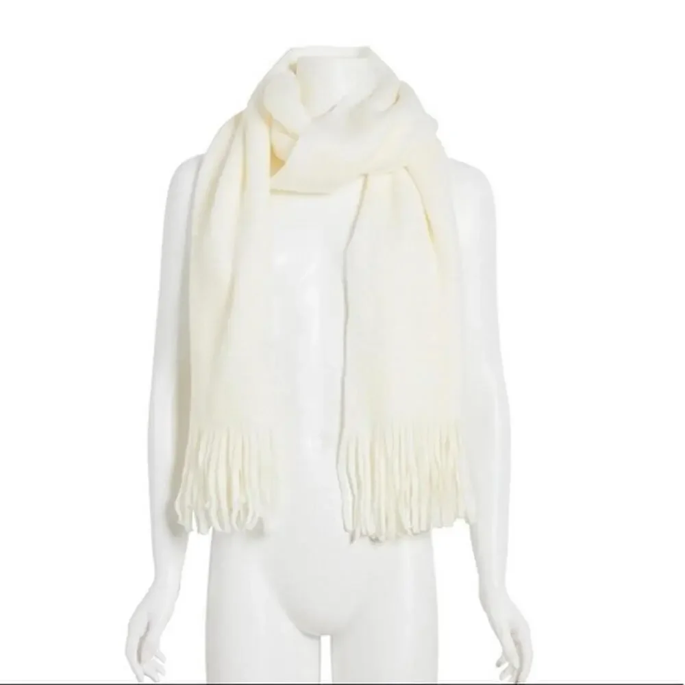STEVE MADDEN Super-Soft Knit Muffler Chunky White Oversized Scarf